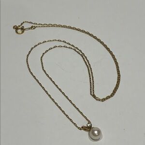 14K Gold filled Pearl Diamond Necklace 18” chain